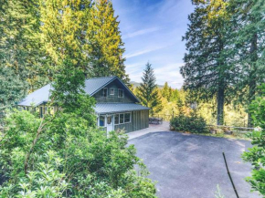 Crystal Creek Chalet